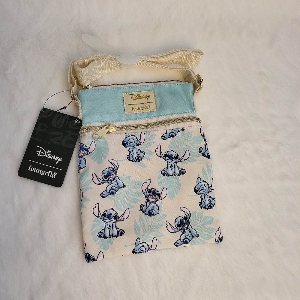 Loungefly Disney Lilo & Stitch Palm Leaves Passport Crossbody Bag - Picture 3 of 4